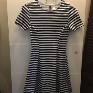 H&M dress
